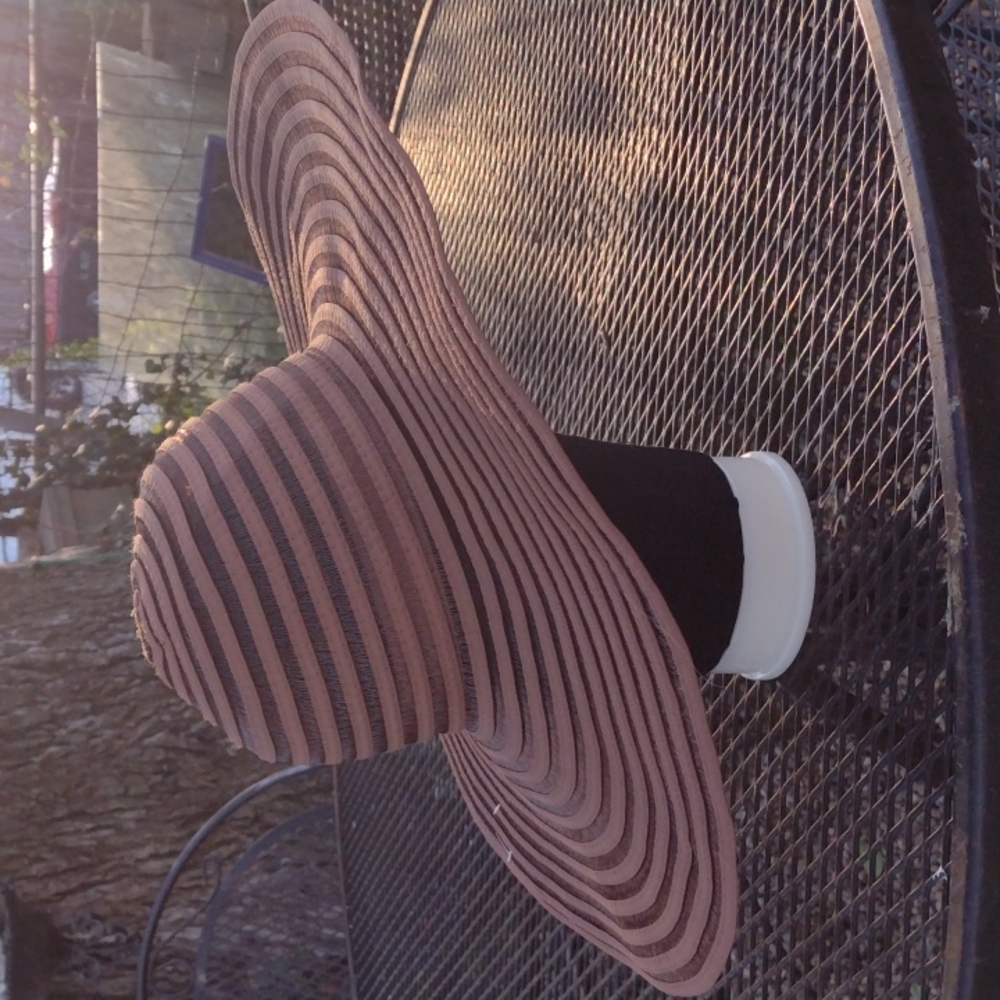 LARGE BROWN HAT READY TO DECORATE FOR DERBY